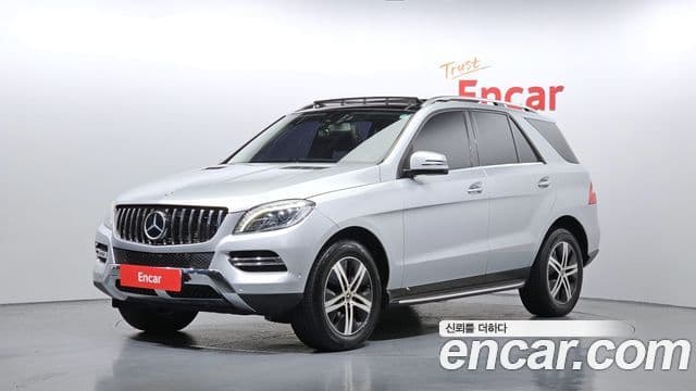 Mercedes-Benz M-Class W166
