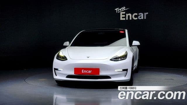 Tesla Model 3 3