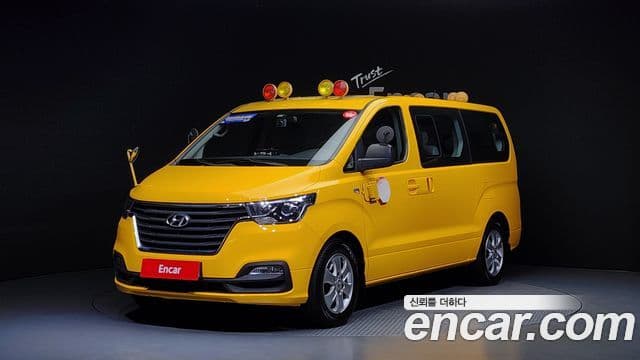 Hyundai The New Grand Starex — 1