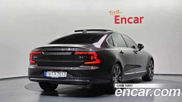Volvo S90 2