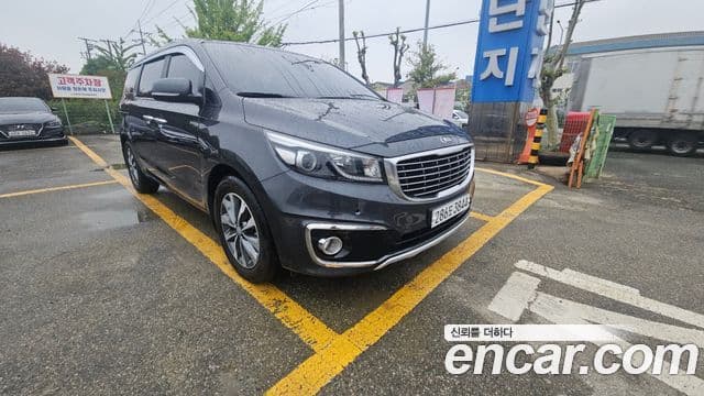 Kia All New Carnival — 1