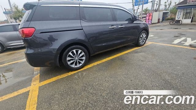 Kia All New Carnival 3