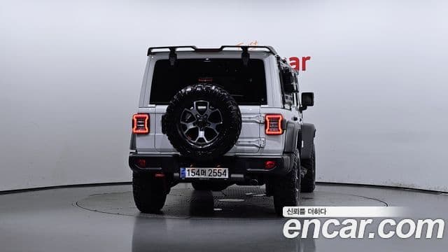 Jeep Wrangler (JL) 3