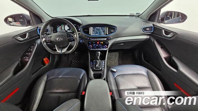 Hyundai Ioniq Hybrid 4