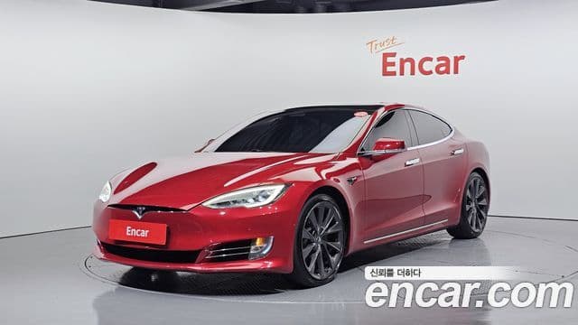 Tesla Model S 1