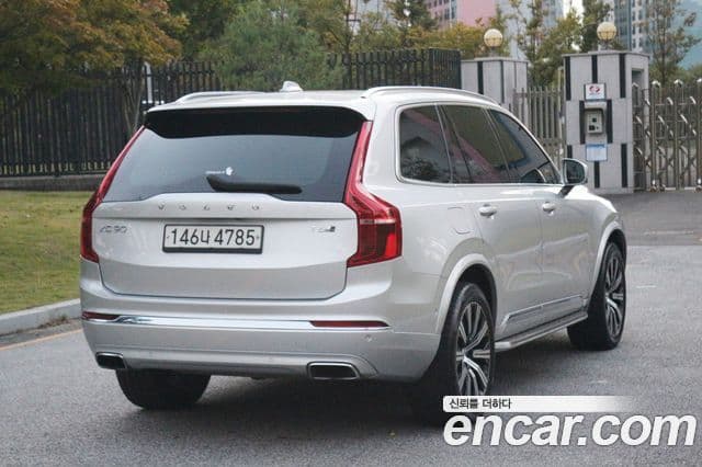 Volvo XC90 2nd Gen 3