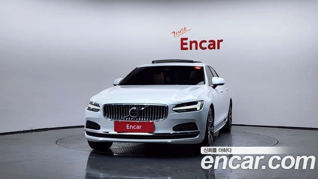 Volvo S90 3