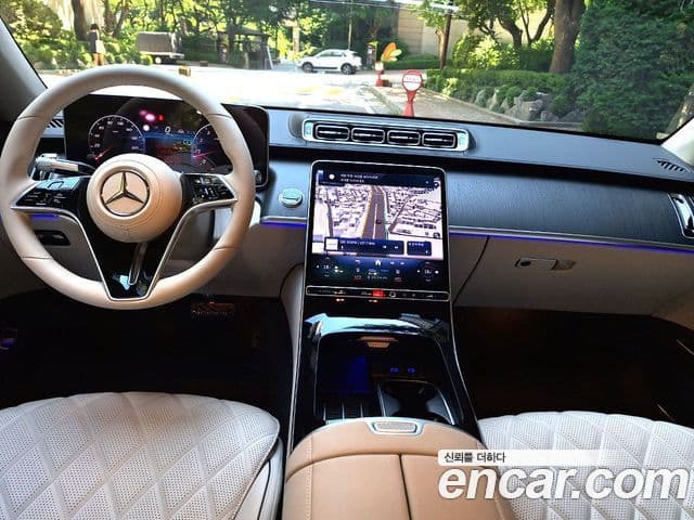 Mercedes-Benz S-Class W223 4