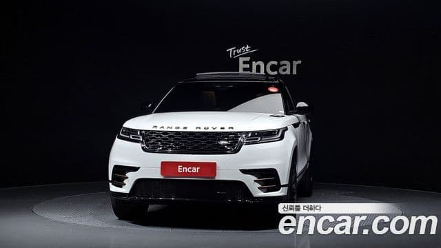 Land Rover Range Rover Velar 2