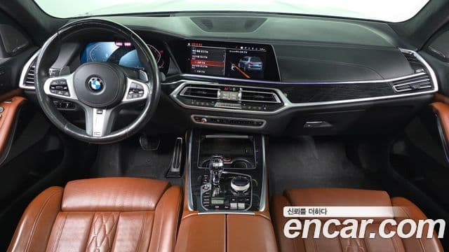 BMW X7 (G07) 4