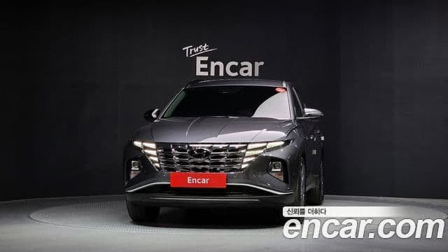 Hyundai Tucson (NX4) 2