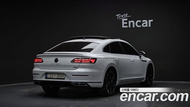 Volkswagen Arteon 2
