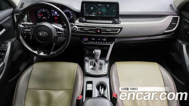 Kia Seltos 4