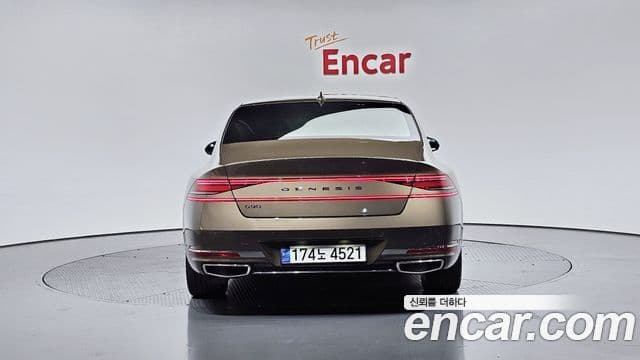 Genesis G90 (RS4) 4