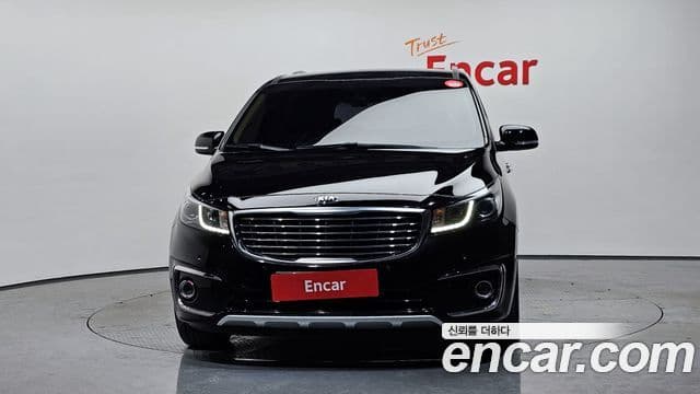 Kia All New Carnival 3