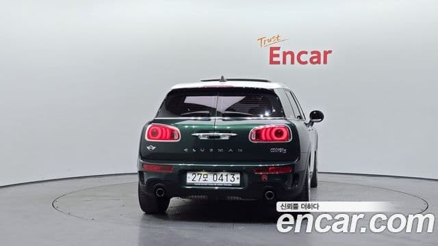 MINI Cooper S Clubman 4