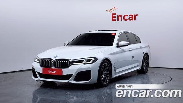 BMW 5 Series (G30)