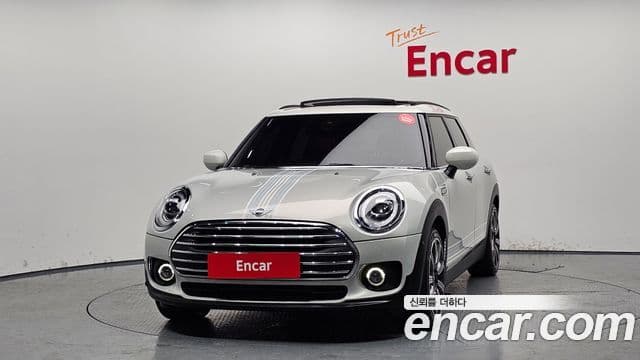 MINI Cooper Clubman 3