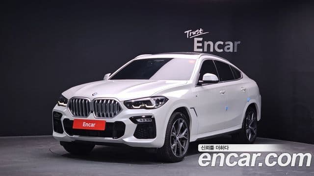 BMW X6 (G06)