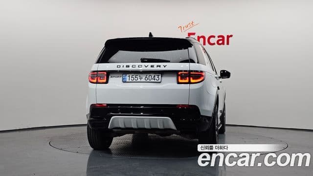 Land Rover Discovery Sports 2nd Gen 3