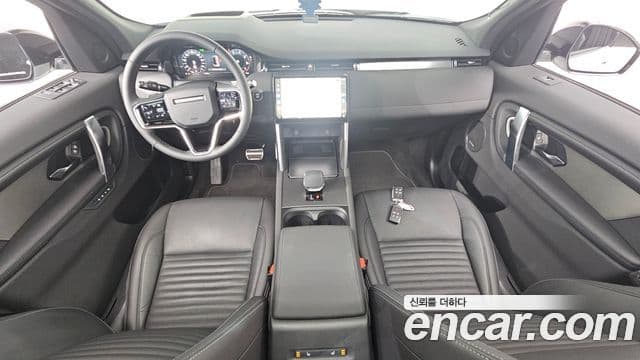 Land Rover Discovery Sports 2nd Gen 4