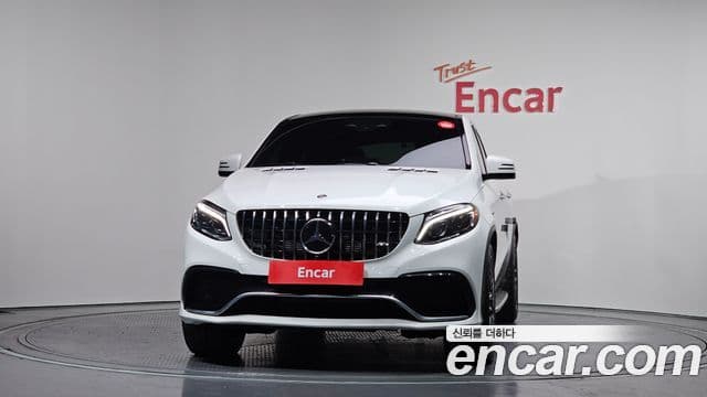 Mercedes-Benz GLE-Class W166 3