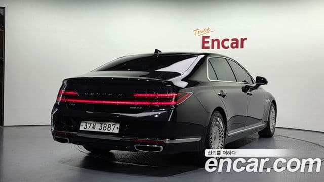Genesis G90 2