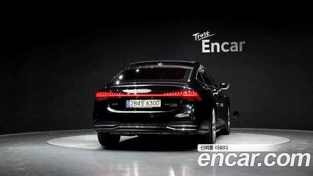 Audi A7 (4K) 3