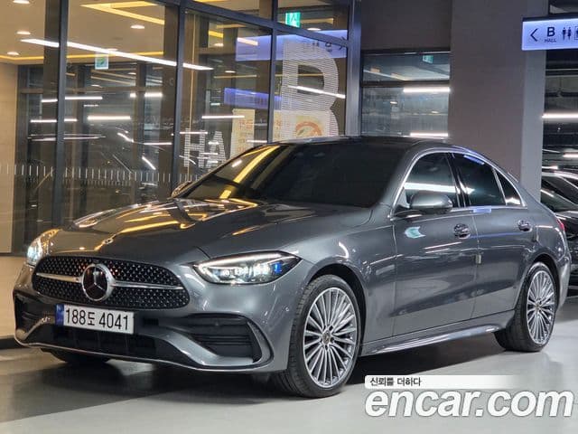 Mercedes-Benz C-Class W206 1