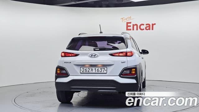 Hyundai Kona 4