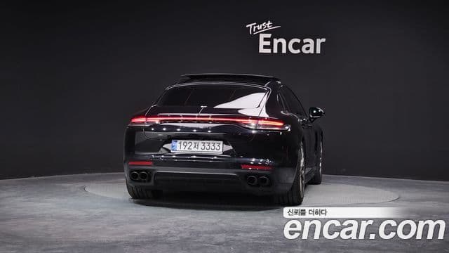 Porsche Panamera (971) 4