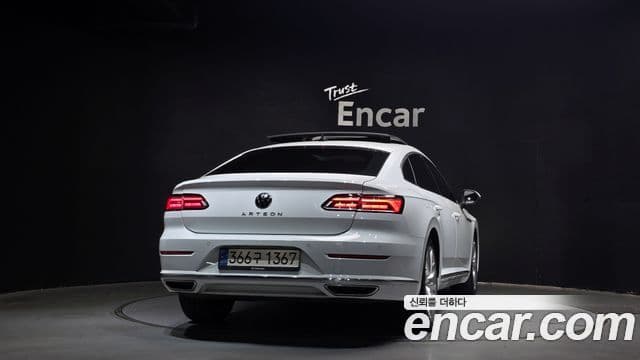 Volkswagen Arteon 4