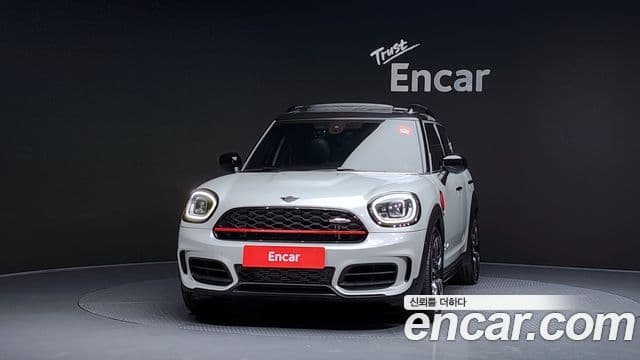 MINI Cooper S Countryman 3