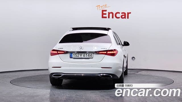 Mercedes-Benz C-Class W206 4