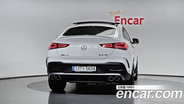 Mercedes-Benz GLE-Class W167 4