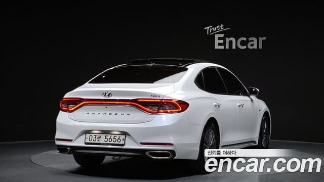 Hyundai Grandeur IG Hybrid 2