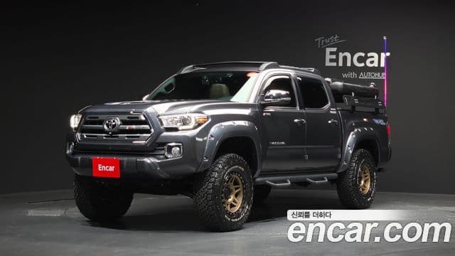 Toyota Tacoma 1