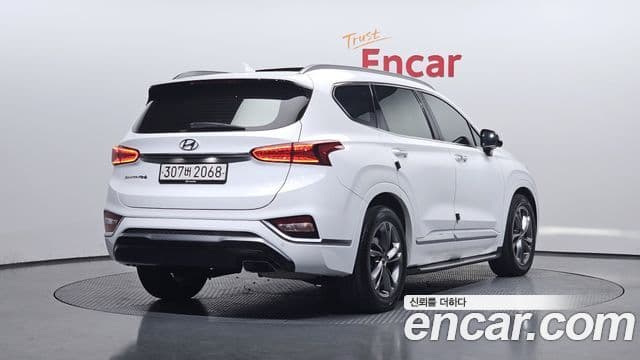 Hyundai Santa Fe TM 2