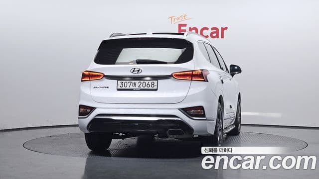 Hyundai Santa Fe TM 4