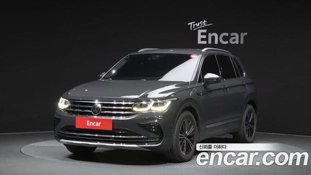 Volkswagen Tiguan 2nd Gen 1