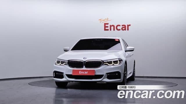 BMW 5 Series (G30) 2