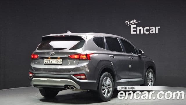 Hyundai Santa Fe TM 2