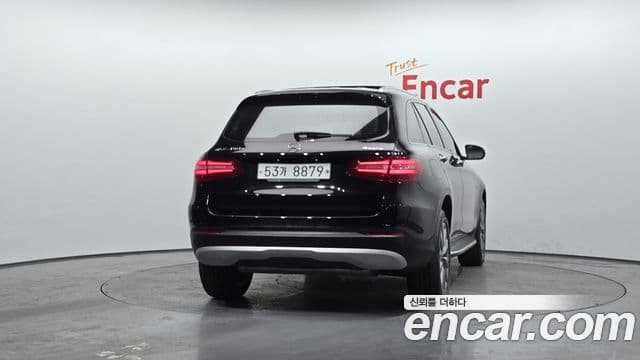 Mercedes-Benz GLC-Class X253 4