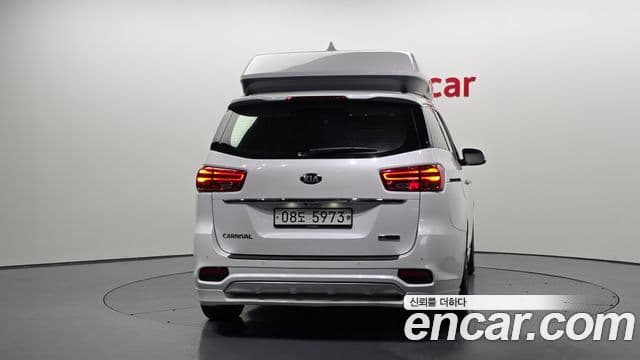 Kia The New Carnival 4