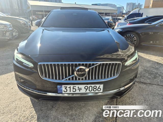 Volvo S90 1