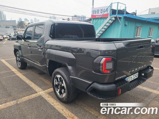 Kia Tasman 4