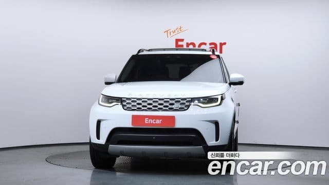 Land Rover Discovery 5 2