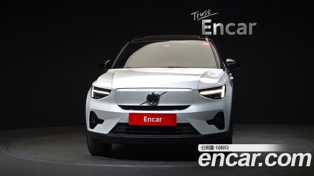 Volvo XC40 리차지 2