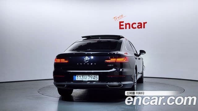 Volkswagen Arteon 4