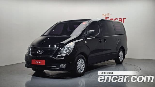 Hyundai Grand Starex 1